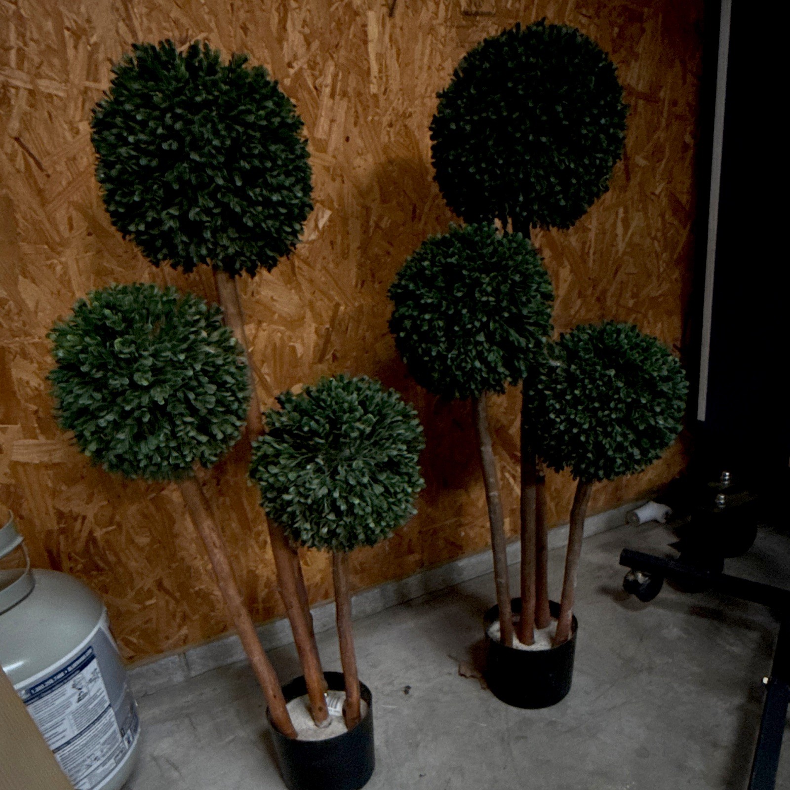 Artificial Green Boxwood Ball Topiary Trees in Black Pots Set of 2 Plastic
