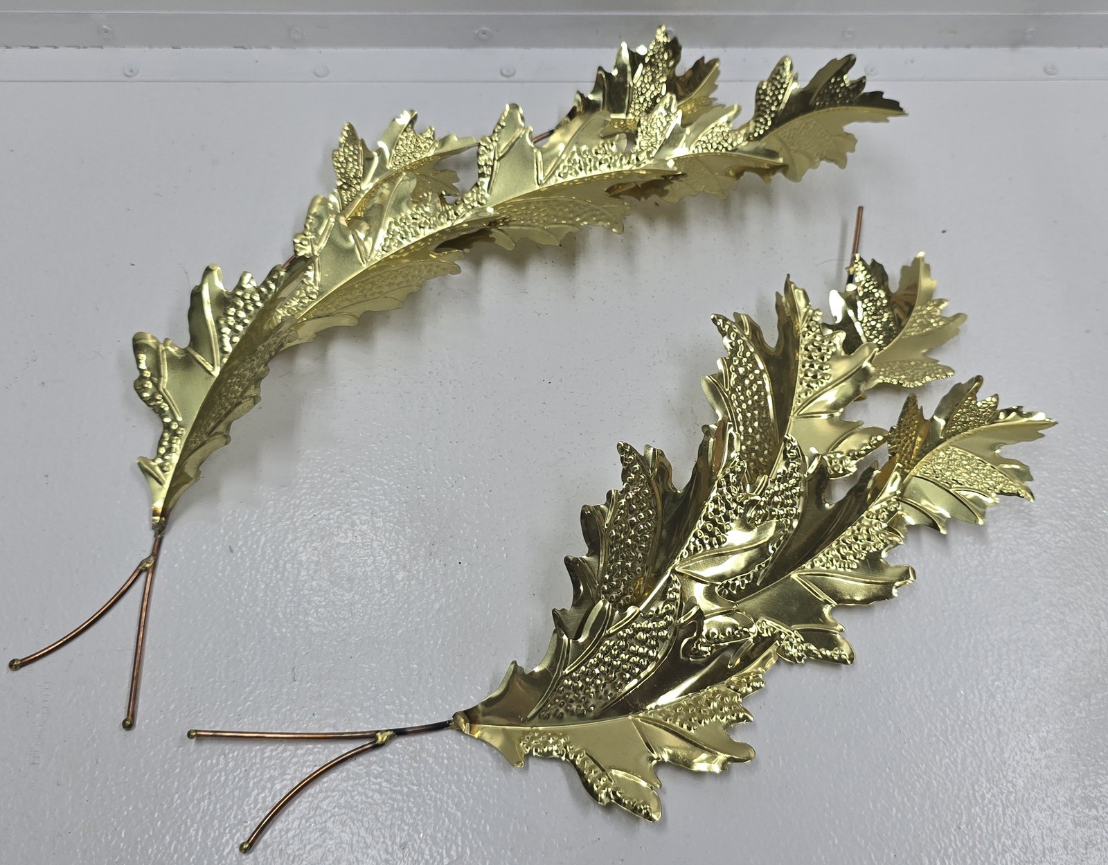 2x Gold Metallic Artificial Oak Leaf Branches 17″ & 19″ Floral Decor Crafts