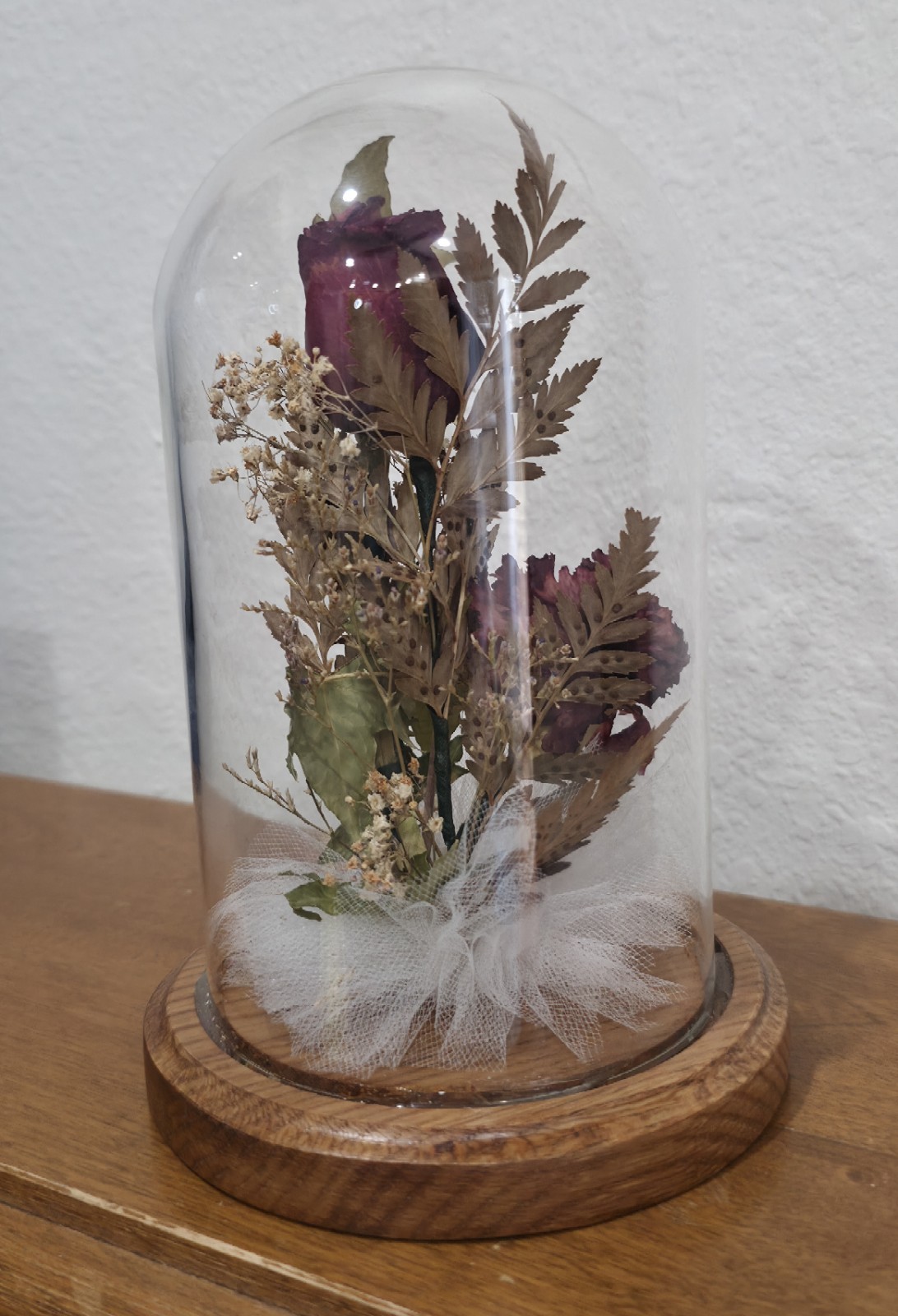 Vtg Dried Flowers Rose In Glass Dome W Wood Base 8 X 5in