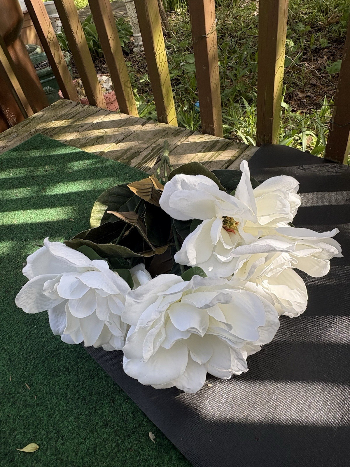 Set of 7 Artificial Magnolia Flowers 22” stem faux Real Touch Velvet Smooth