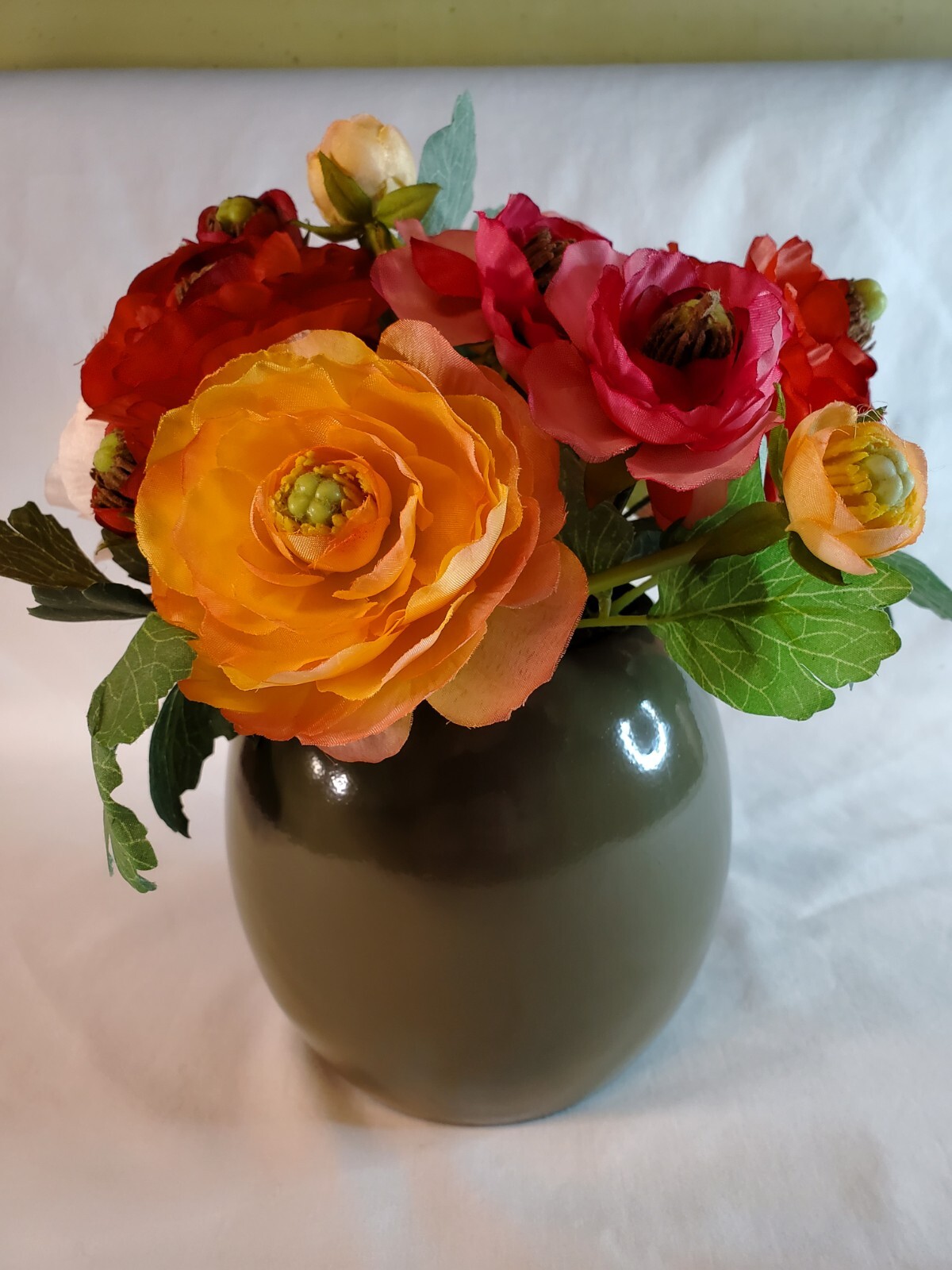 Pier 1 Imports Ranunculus Flower Bouquet Arrangement in Ceramic Pot