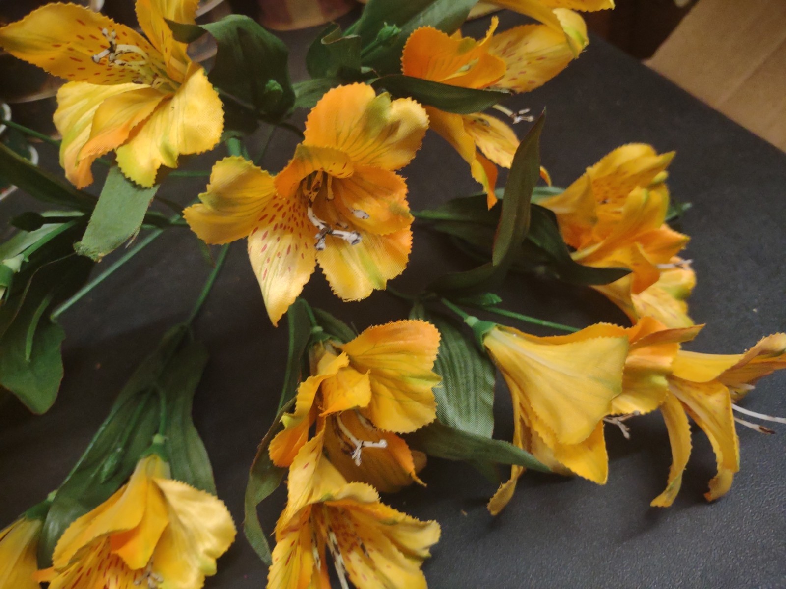 16″ Silk Alstroemeria Bush, 9 Stems, 18 Blooms, Satin Finish Flowers Yellow Gold