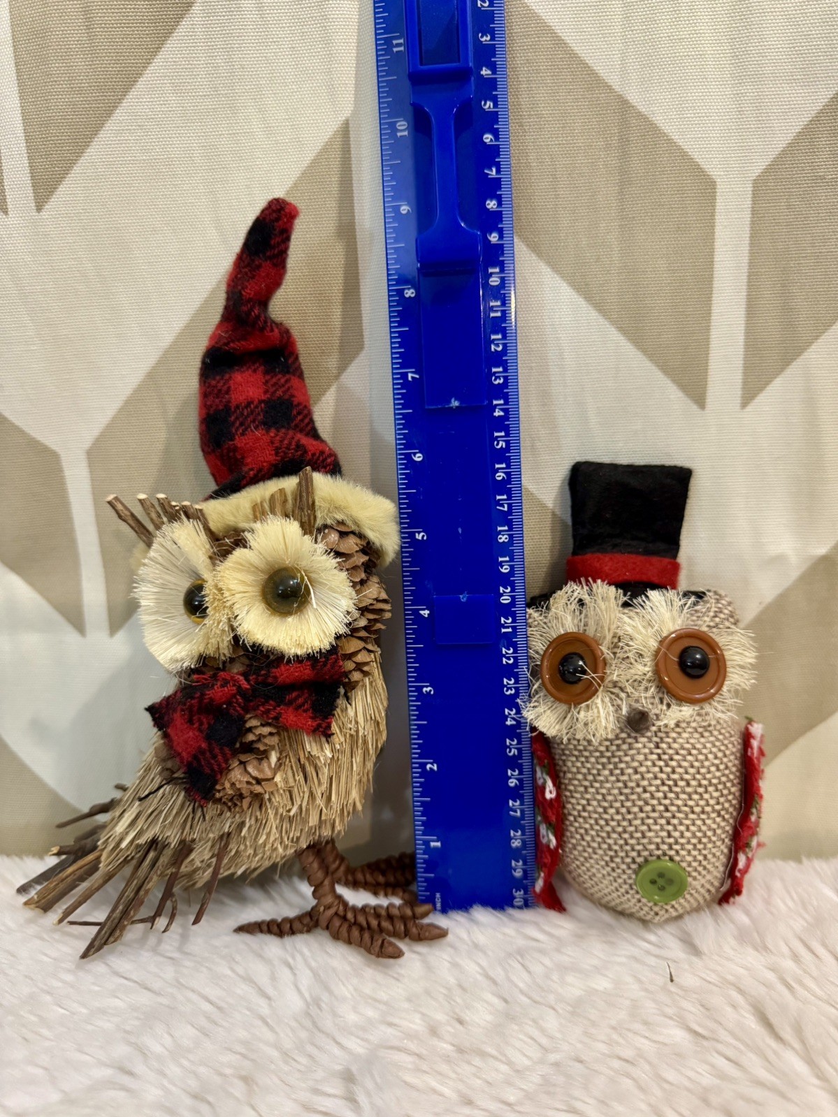 Set of 2 Holiday Woodland Owl Natural Organic Raw Materials Country Lodge Decor