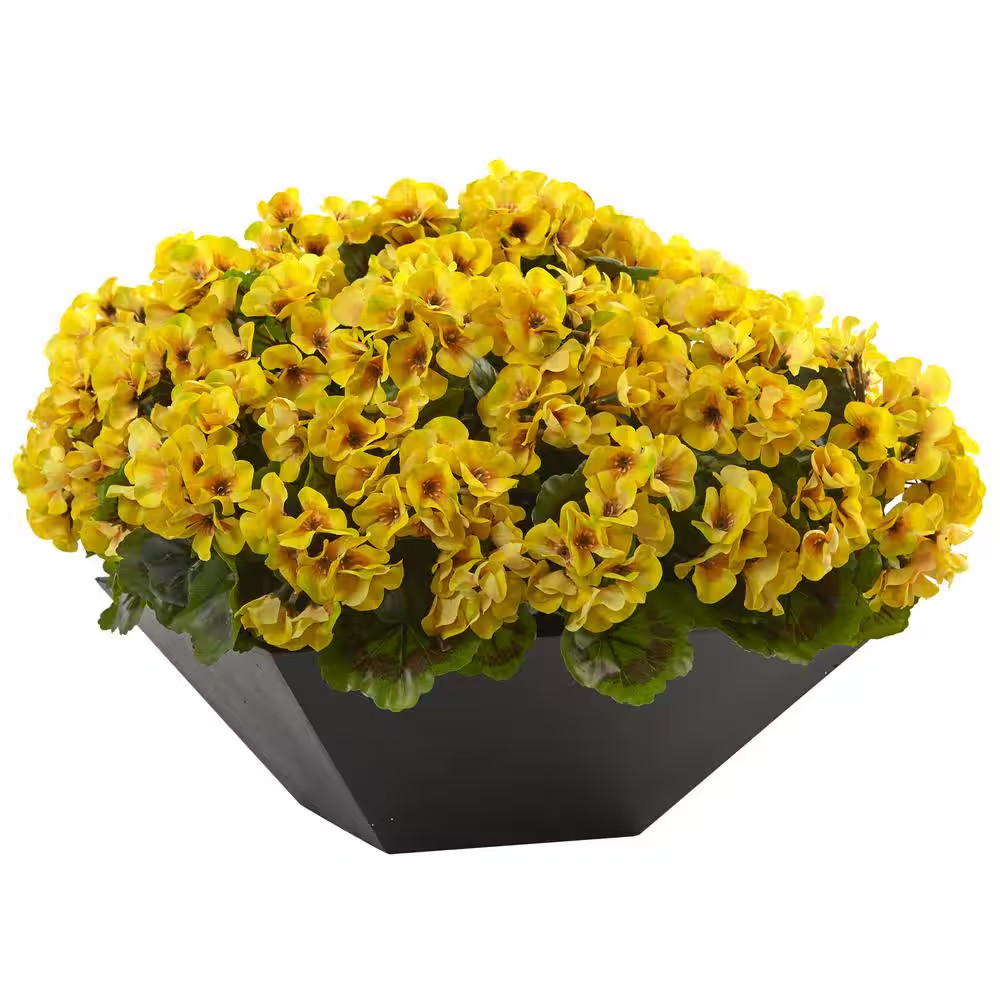 Artificial Geranium with Black Planter UV Resistant (Indoor/Outdoor)