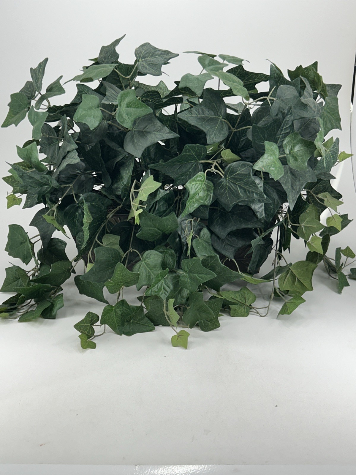 Ivy Plant in Antique Bronze Metal Planter Silk Plant 20″x15″ Green Ivy