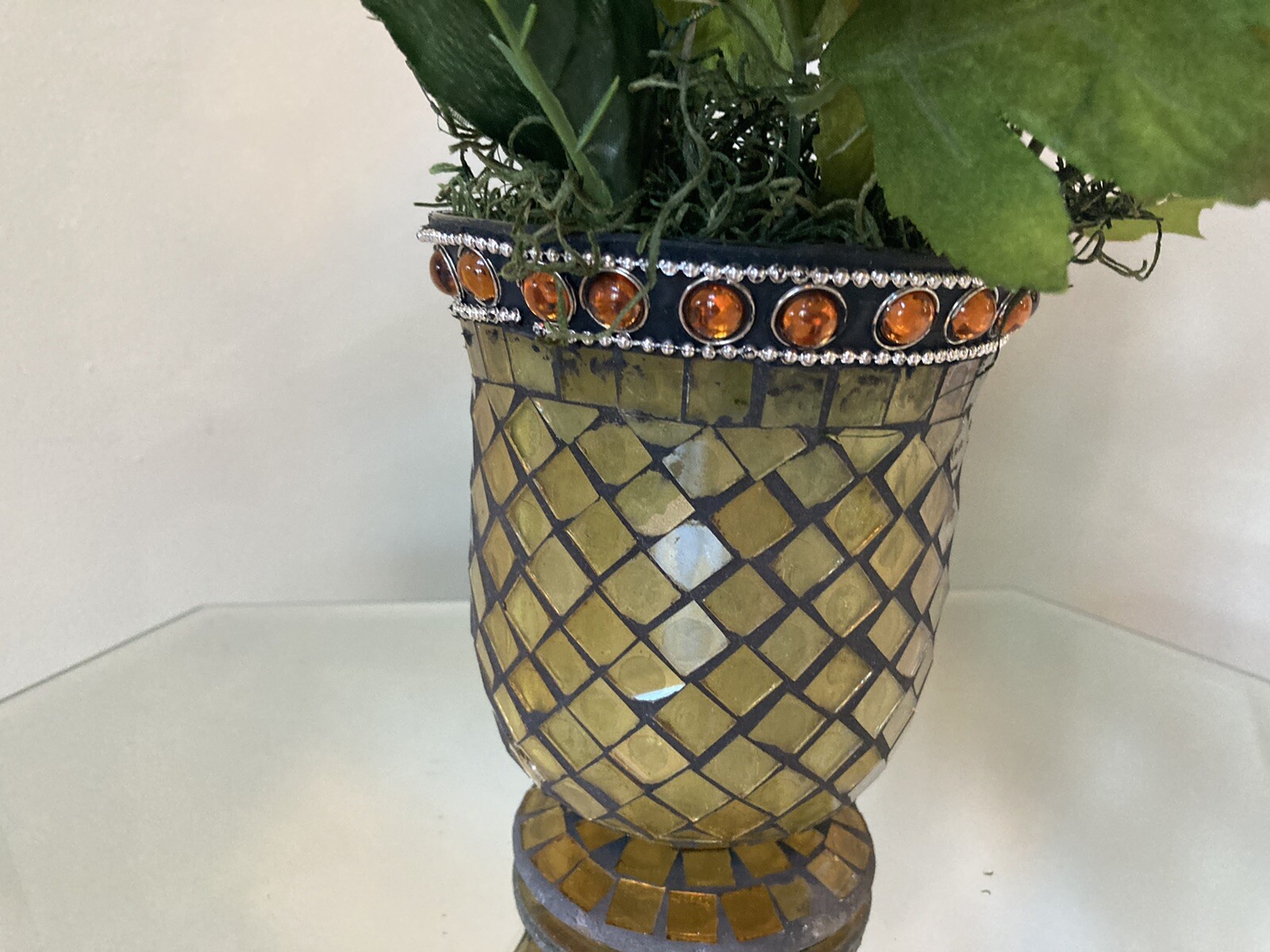 Artificial Floral ARRANGEMENT Flower Yellow and cream,16×13,with glass Vase.