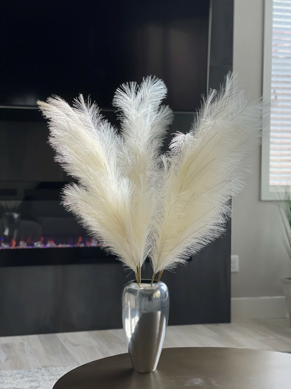Artificial Pampas, Beige, hand made, six 110 cm beige with 18 branches, décor
