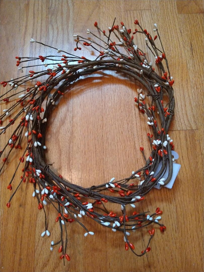 5′ Floral Mix Pip Berry Garland Orange & White ~ Fall Autumn Halloween Decor