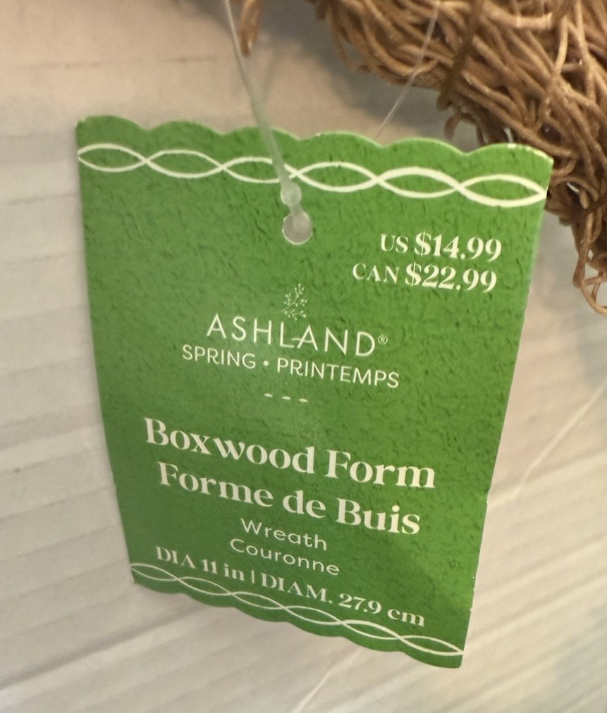 Ashland Spring Boxwood Form Wreath Round NWT 11” Diameter MICHAEL’s Half Green