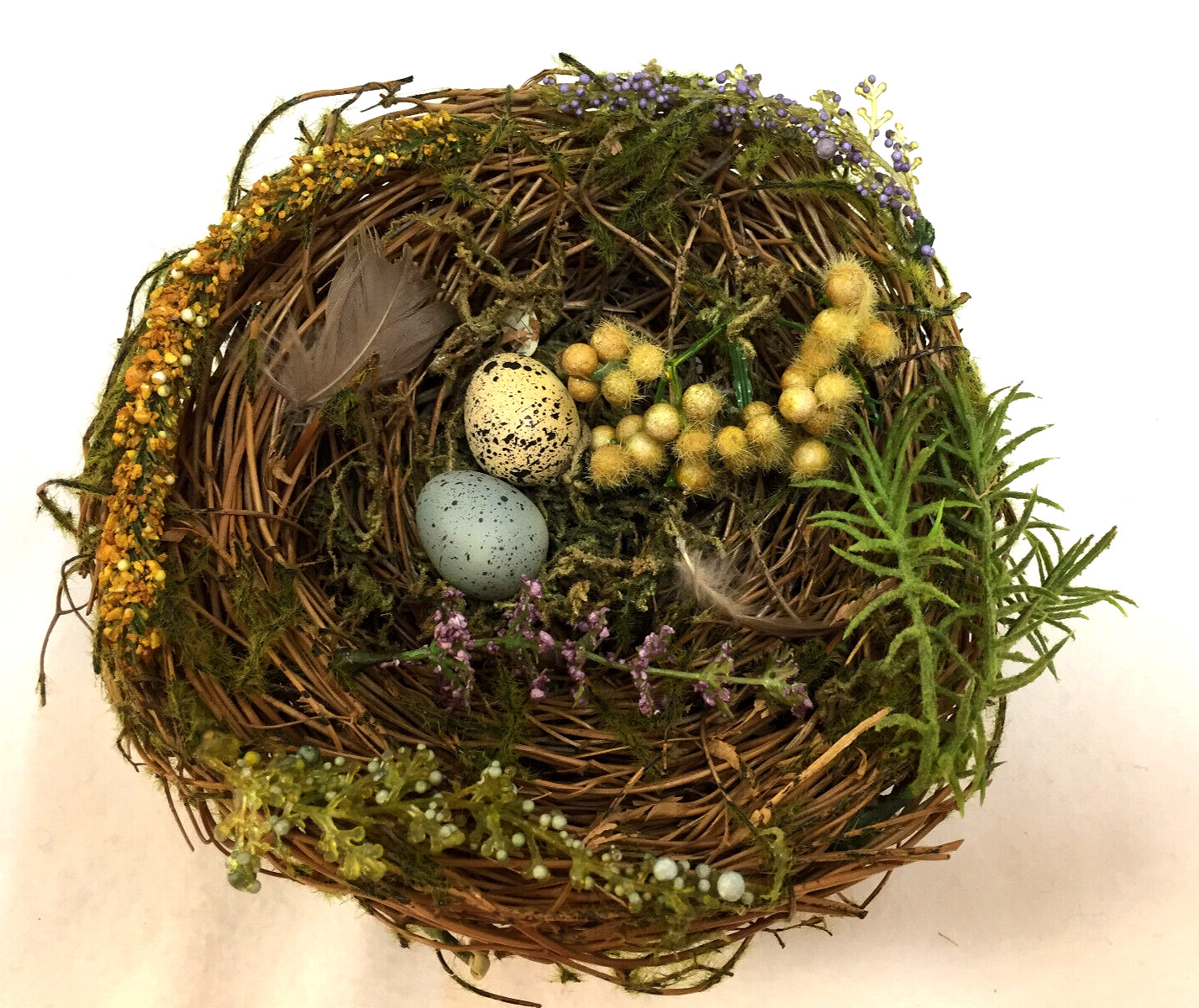 Handmade Placemat Felt Fringed Oval Egg Pattern & Faux Grass Birds Nest w/Eggs