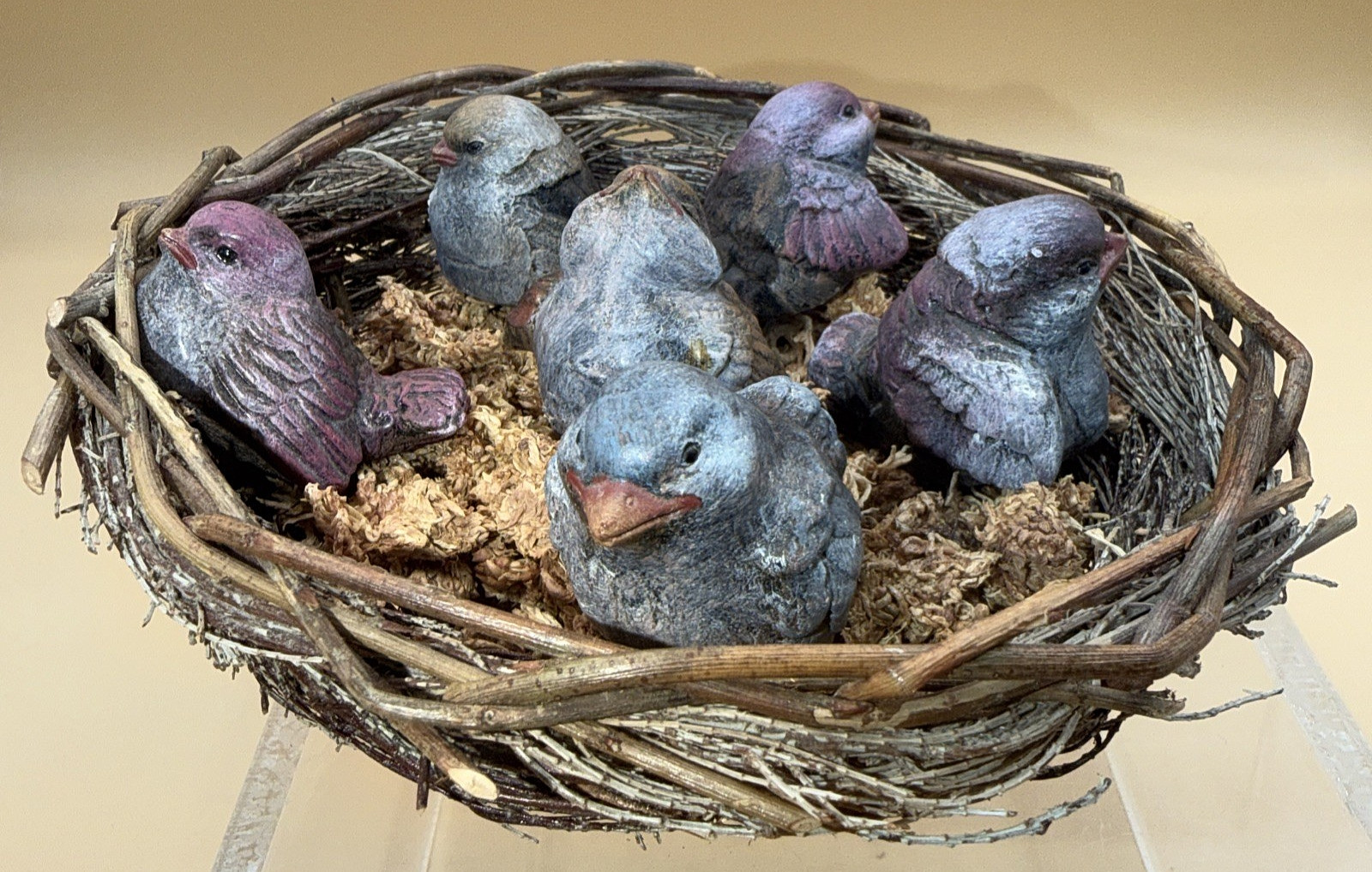 SET of 6 small Birds in Bird Nest (Man Made) – Resin or Ceramic?? – Unbranded