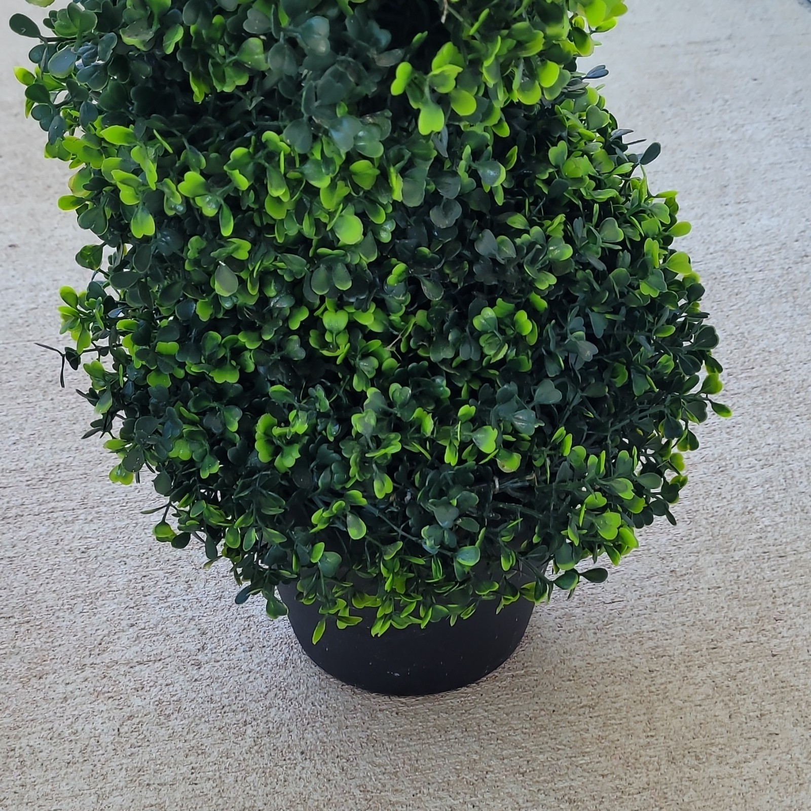 Artificial Green Boxwood Twisted Spiral Topiary Tree in Pot, Plastic