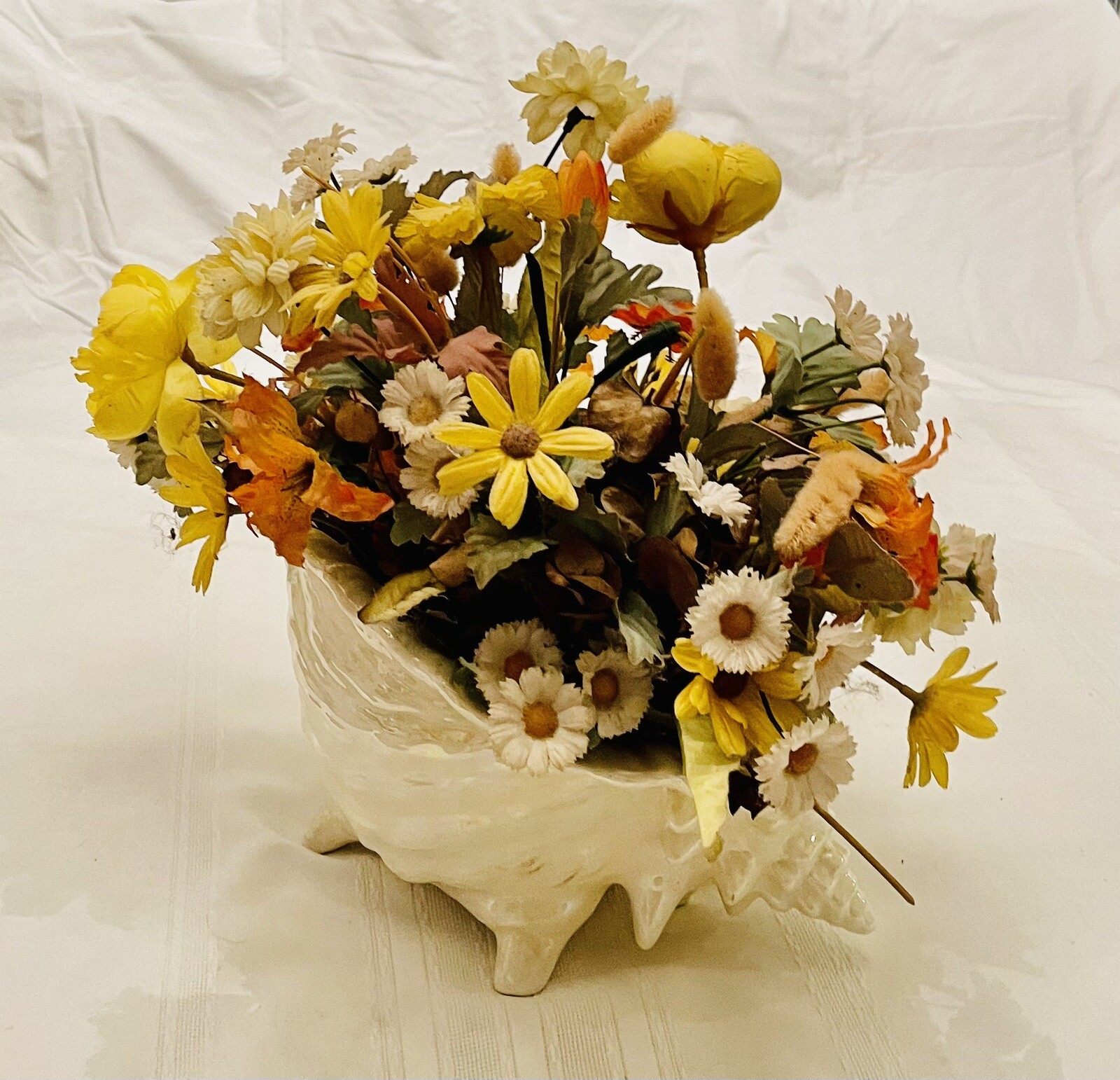 Floral Decor Multiple Silk Flowers In Ceramic Conch Sea Shell Planter 13” H