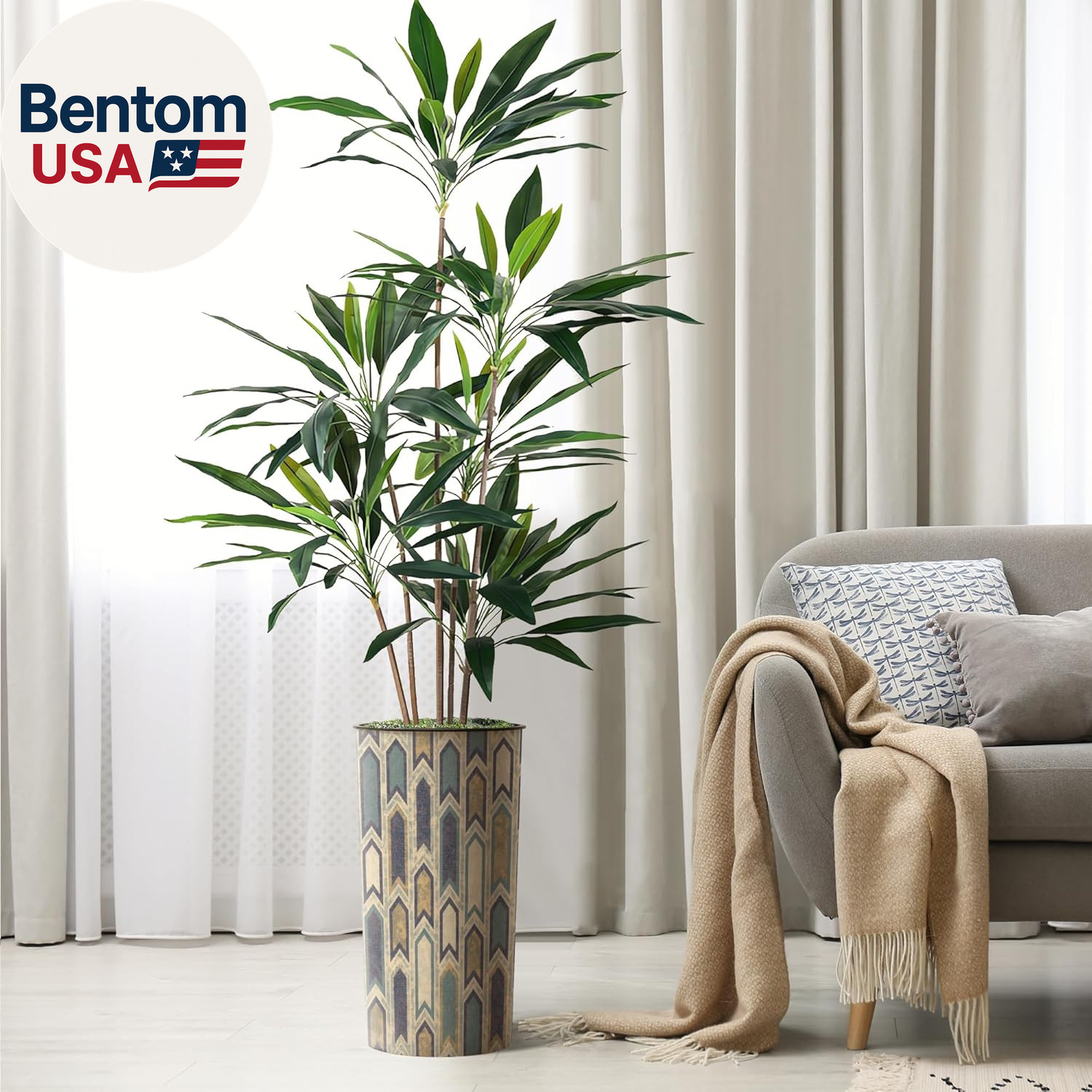 Artificial Tree in Modern Polygon Pattern Effect Planter, Fake Dracaena Tree Sil