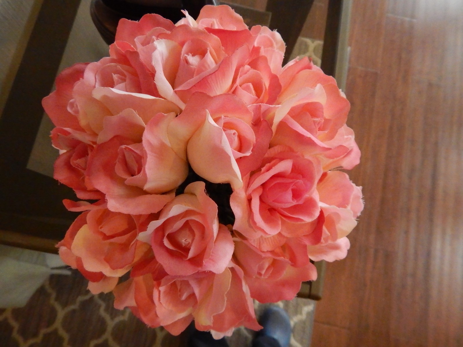 PRETTY PINK 28 Rose Artificial Bouquet in white ceramic vase PERFECT MOTHERS DAY