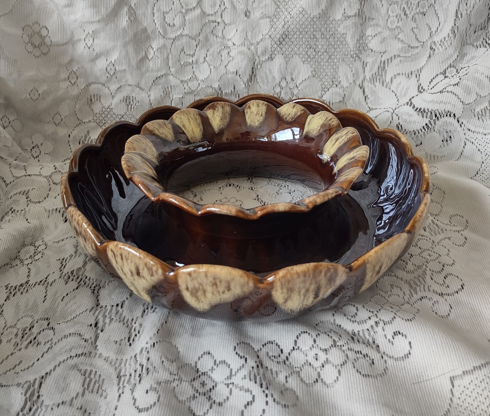 Vintage Ceramic Brown Drip Glazed Flower Ring Table Bowl