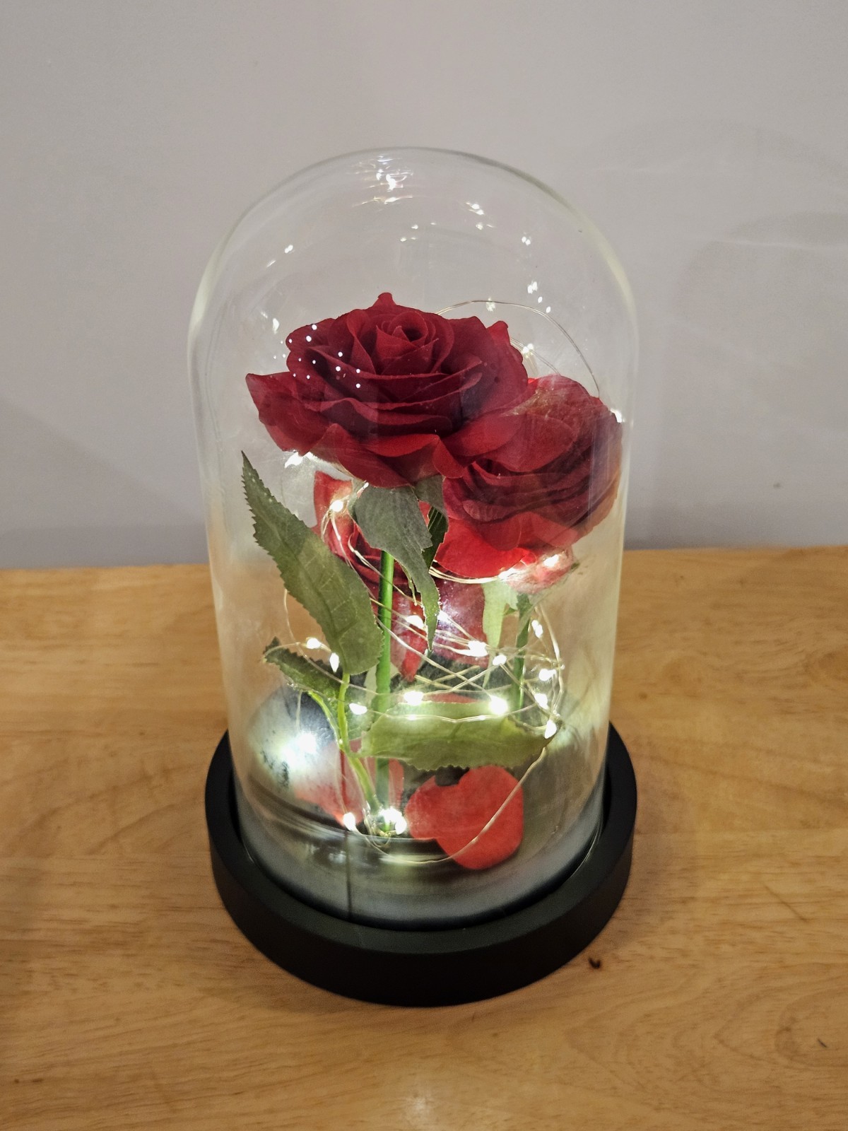 Dream Of Flowers Light Up Red Rose Table Decoration