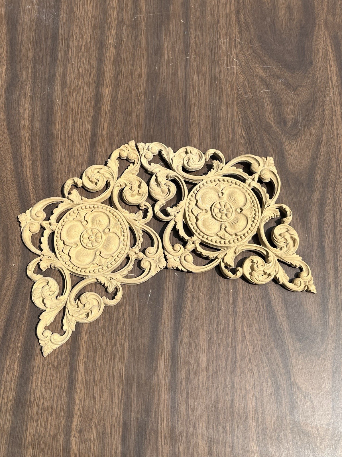 Natural Wood Leaf Scroll Carved Flower Appliqué Furniture Pair