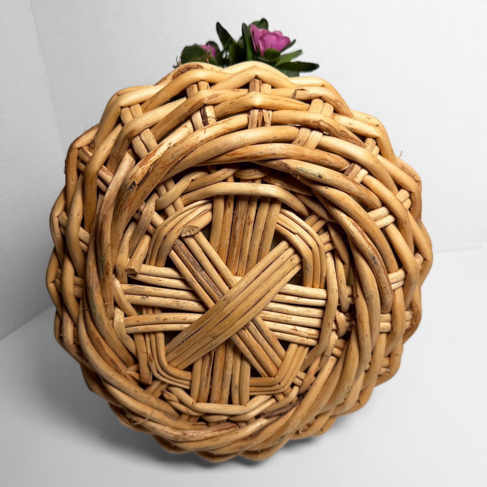 Camellia Artificial Flower Arrangement In Wicker Basket VTG 80s Centerpiece 13”h