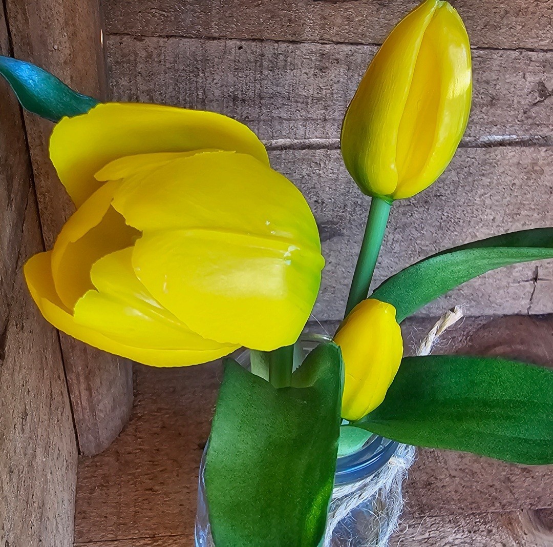 Real Touch Artificial Tulip in a vase FAKE WATER flowers LOOK REAL Spring Decor