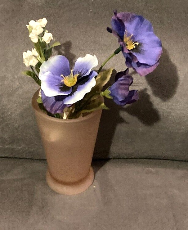 VTG 1990’s Umbra Pale Pink Satin Frosted Glass Vase-4.25″ High-From Canada-EUC