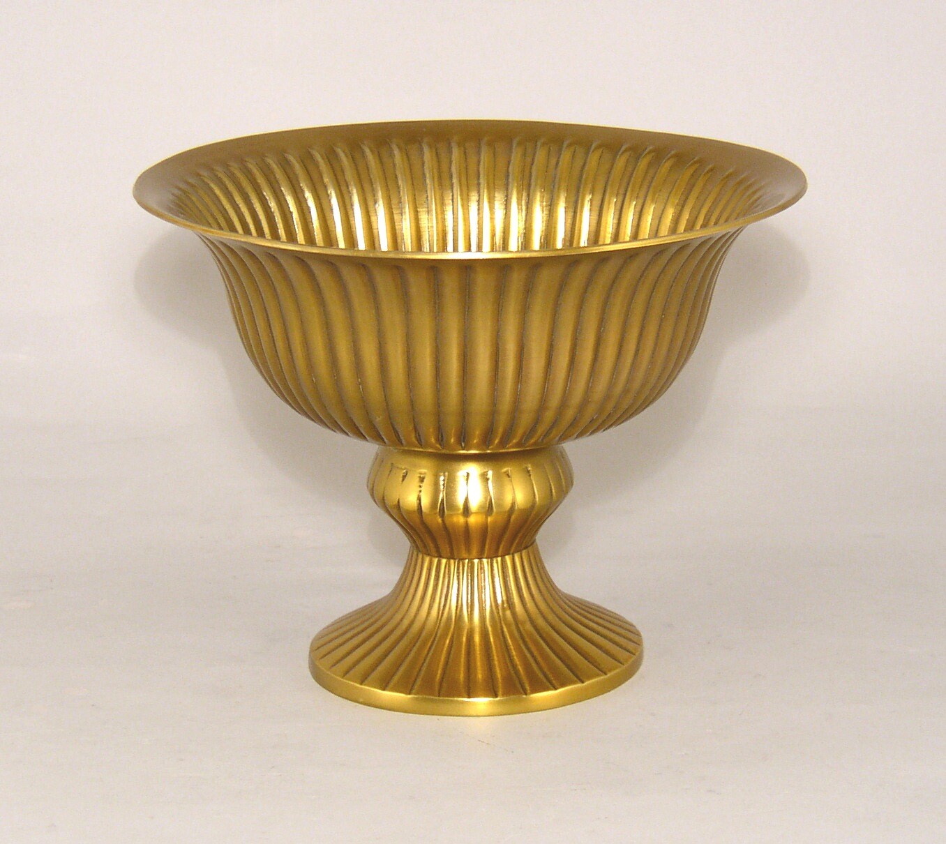 Compote Bowl Vase Gold Finish Aluminum Fluted Revere Pedestal Set/2 6″D 5.5″Hi