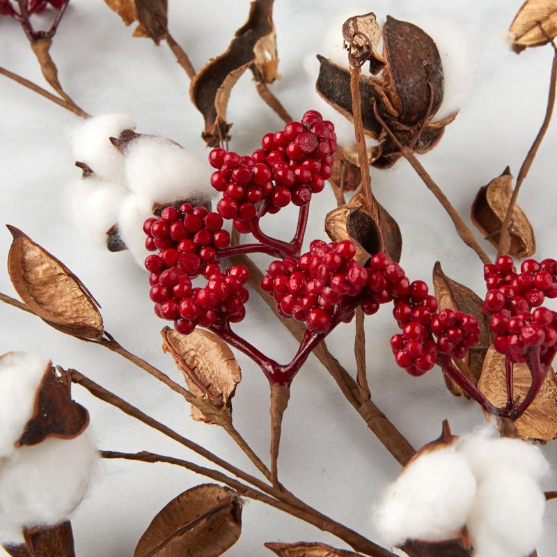 Factory Direct Craft Artificial Cotton Boll and Red Berry Spray