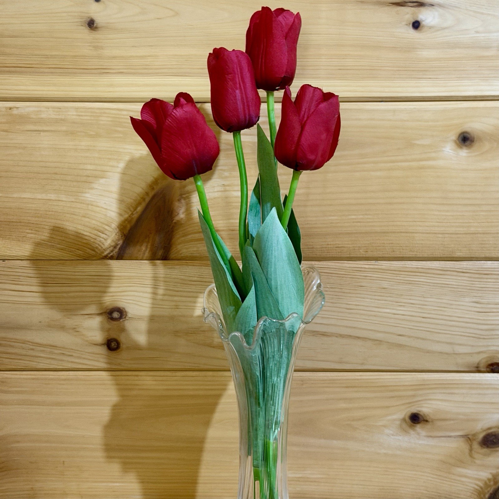 Faux Floral Bouquet 4 Red Tulip 18″ Bud Vase Artificial Flower Stem Arrangement