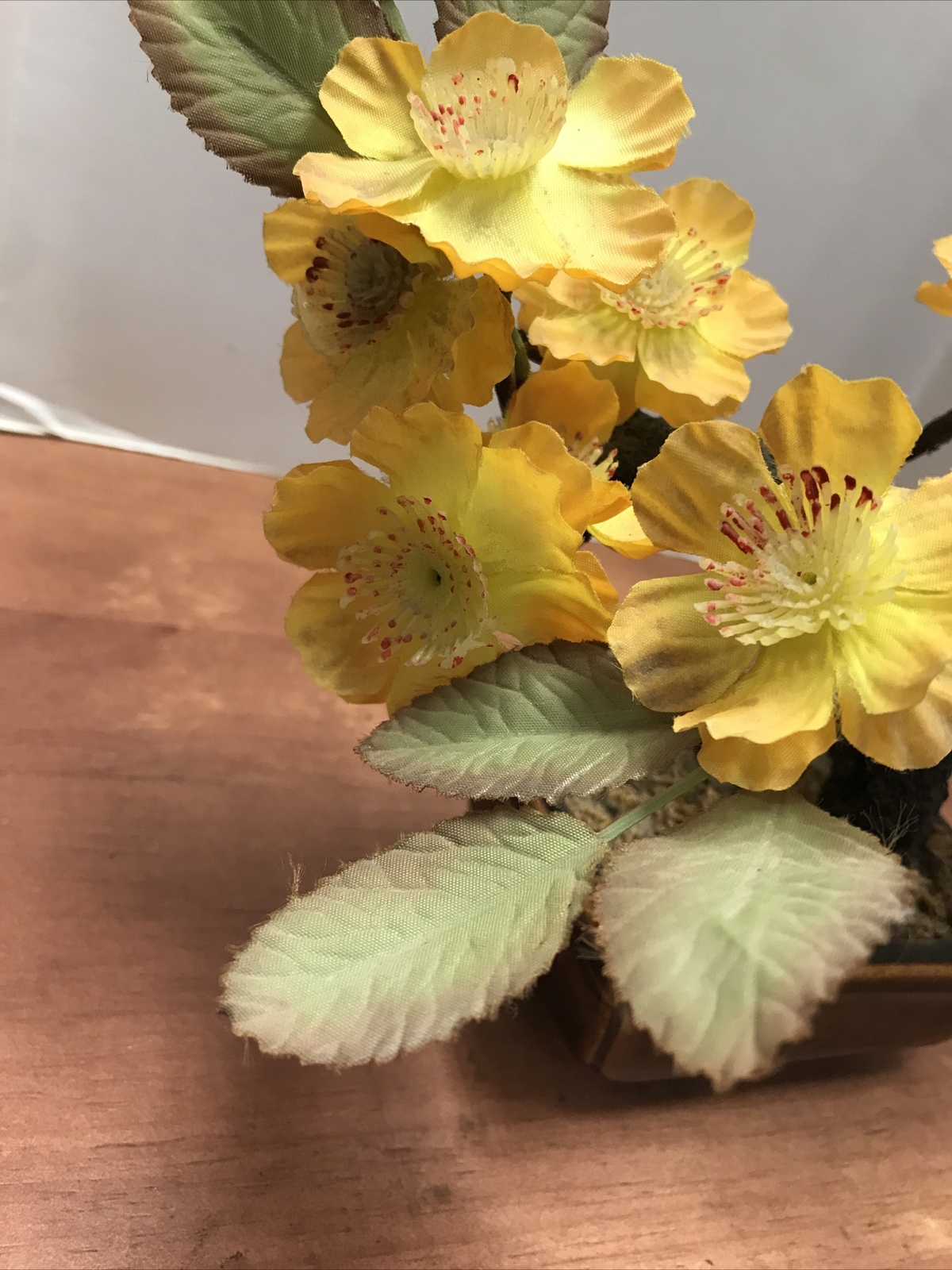 Flowering Bonsai Tree Asian Adjust Wire Silk Flowers Plastic Leaves Ceramic Base