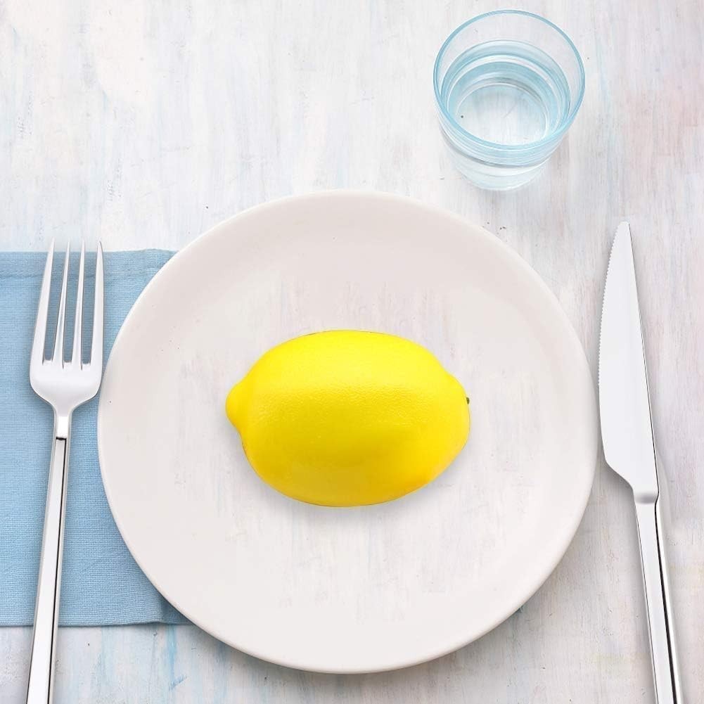 Limones artificiales de plástico amarillo de 9,4 x 6,35 cm, tamaño grande