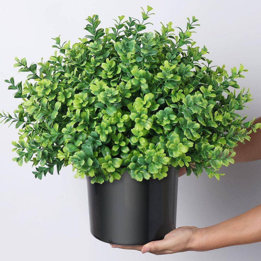 17 In. Green Indoor/Outdoor Artificial Boxwood Topiary Potted Plant Set 2-Pack U