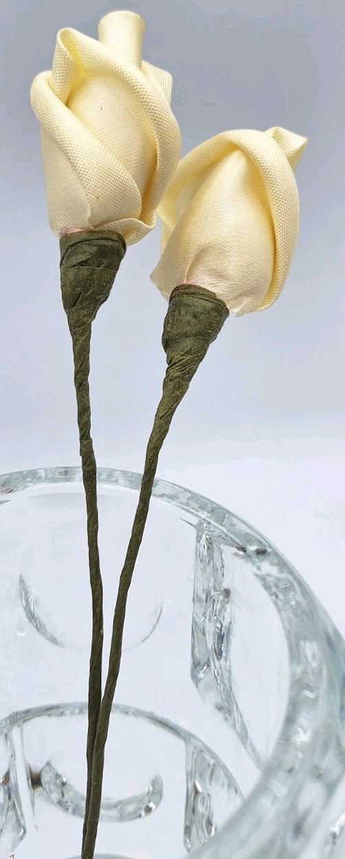 VTG Handmade Satin Ribbon Artificial Rose Bud Flexible Stem Butter Yellow *2Pcs