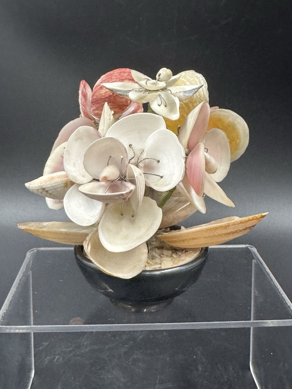 Vintage Seashell Flower Bouquet Floral Arrangement Handcrafted From Jingle Shell