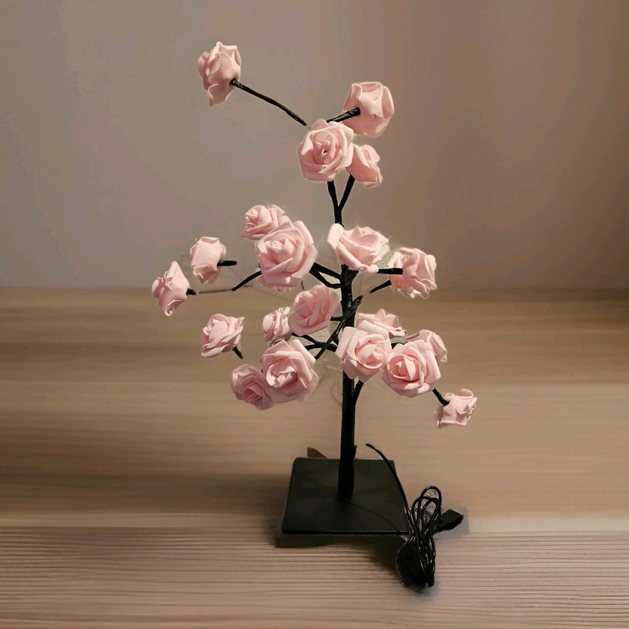 LED Tabletop Bonsai Tree Light Features Artificial Pink Blossoms USB