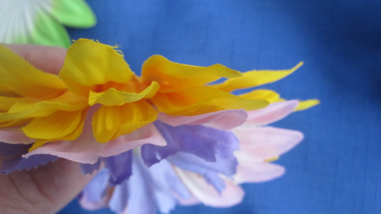 #2 Lot-12 Layers Used Silk Flower Petals 3.5-5″ Brads Multiple Colors Sizes