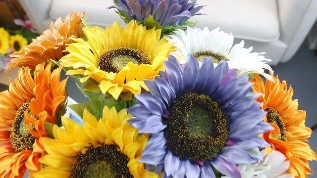 Artificial Sunflowers 6 Pack 20 Inch Silk Stem Bouquet Bendable Wire DIY Vase