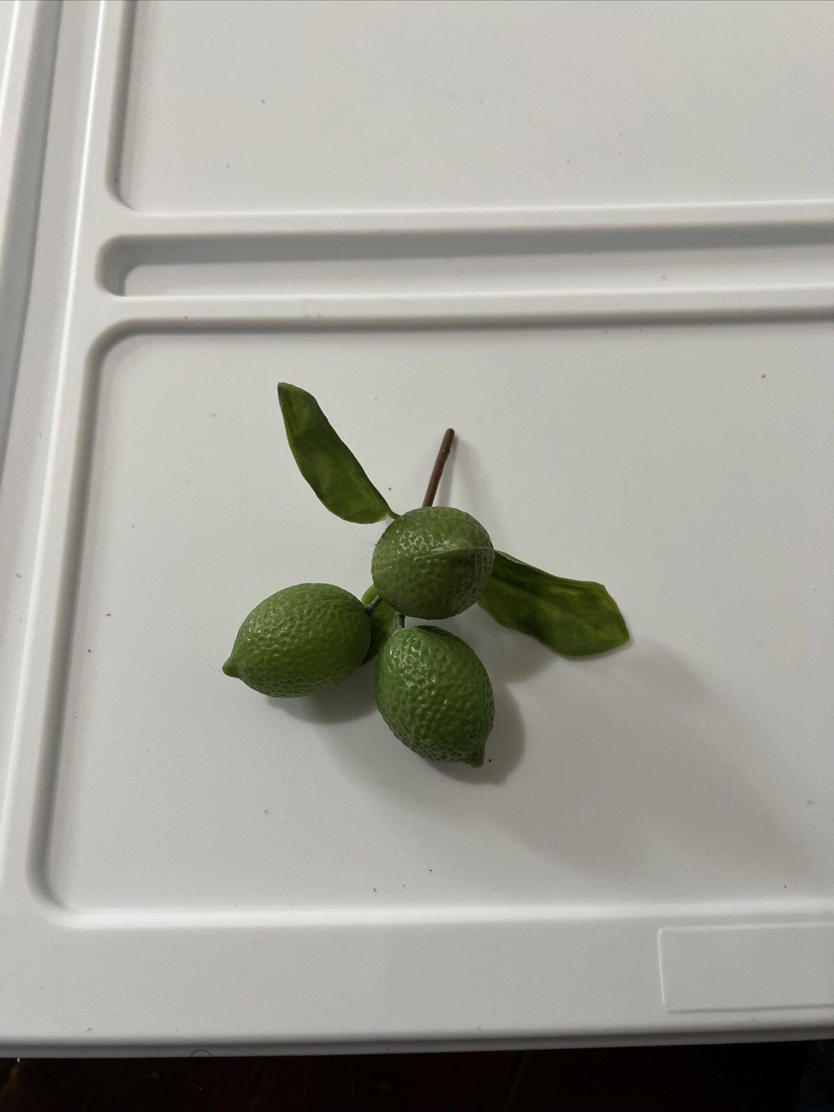 artificial Lime bunch on stem