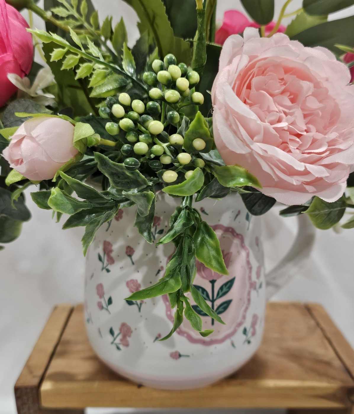 Artificial Pink Rose Flowers in beautiful FRIENSHIP CUP for special someone