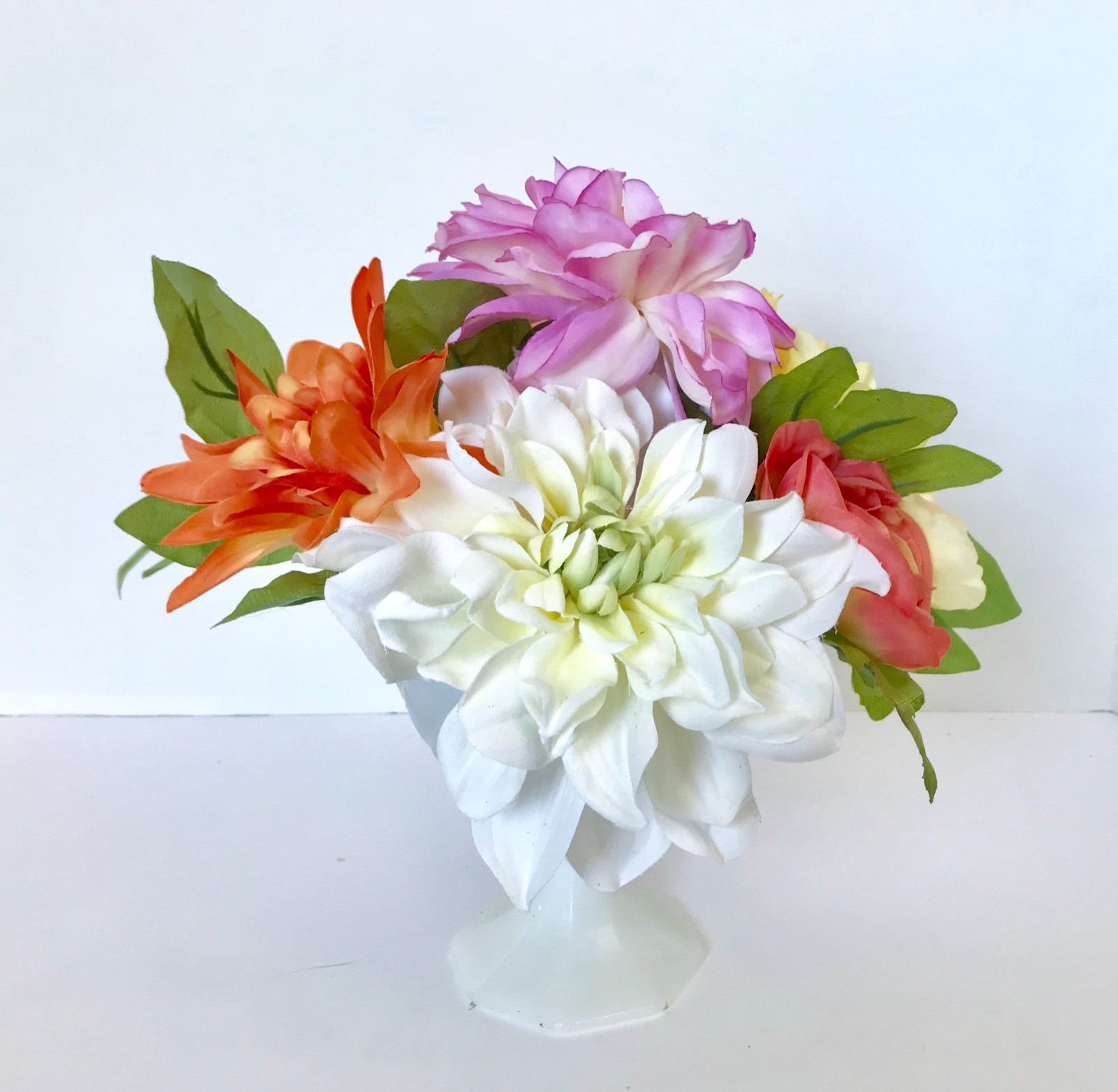Decorative Planter with Silk Flowers in a Pinneapple Pattern Milk White Glass Pe