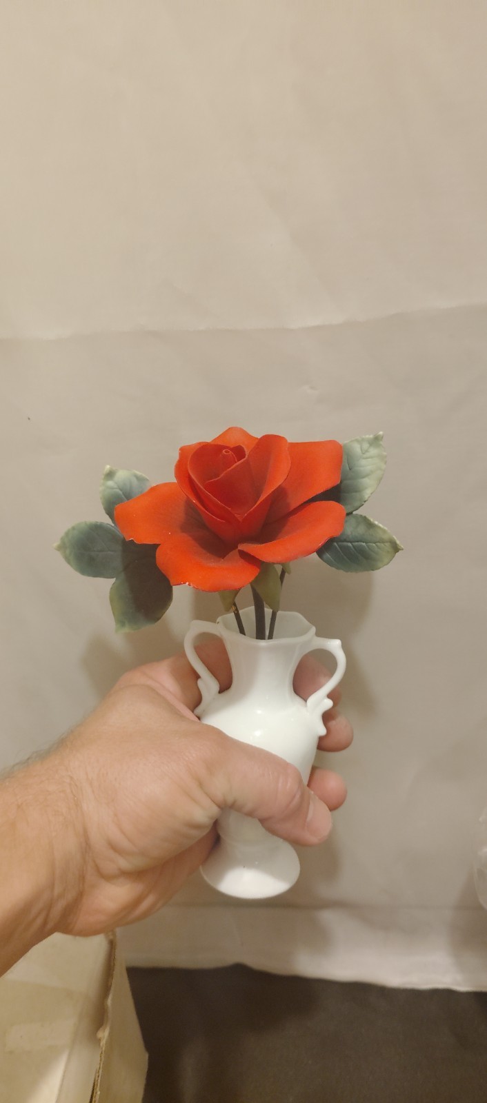 Beautiful Andrea by Sadek Hand Made & Painted Porcelain Vases 2pc & Roses 3pc