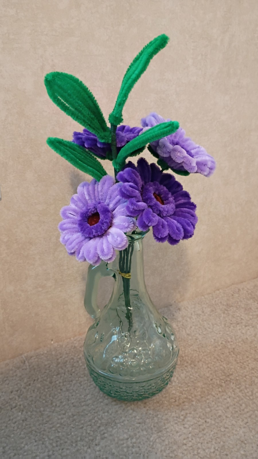 Handmade Gerbera Daisy Flower Pipecleaner|Fuzzywire Crafts:VASE NOT Included