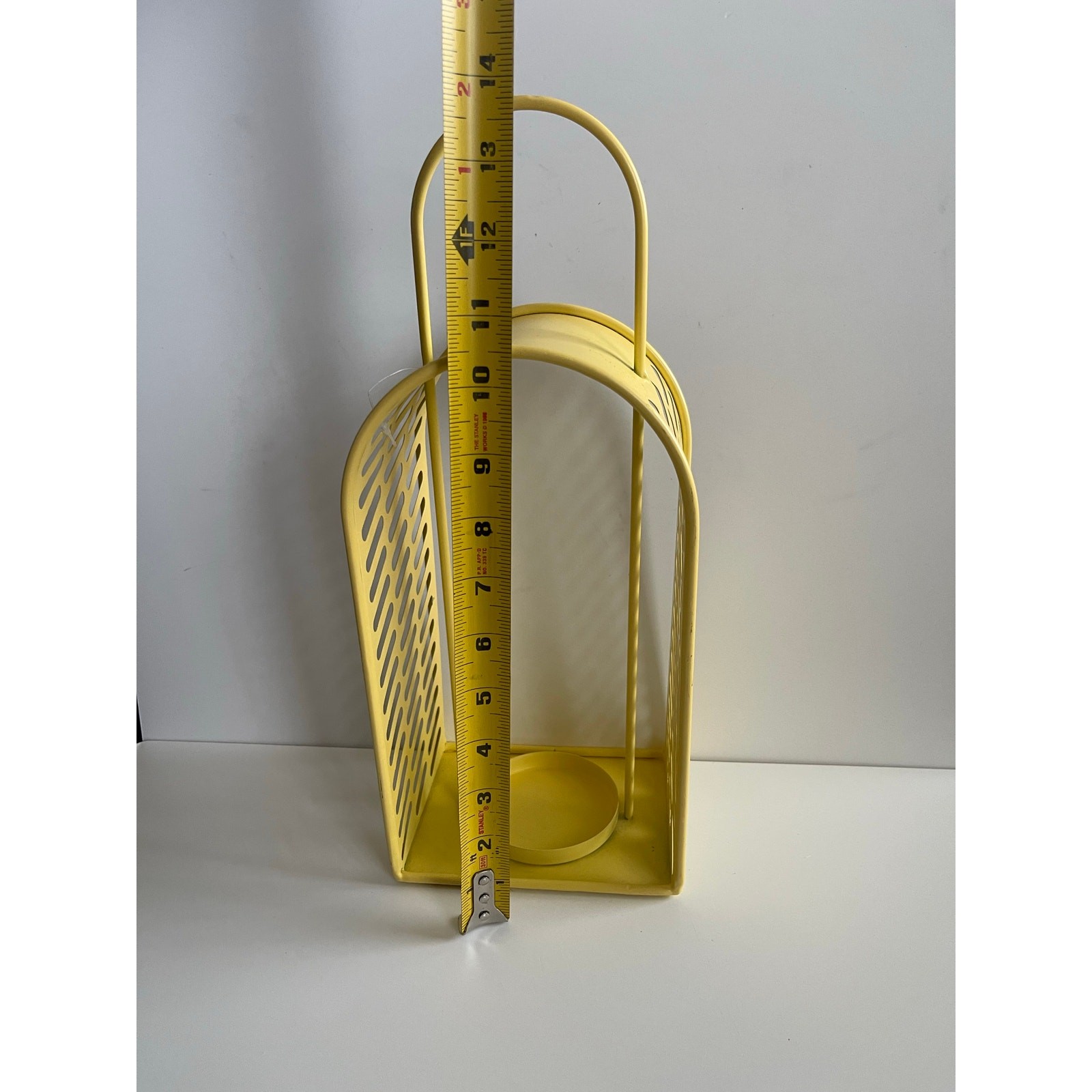 Metal Yellow Decorative Candleholder Centerpiece