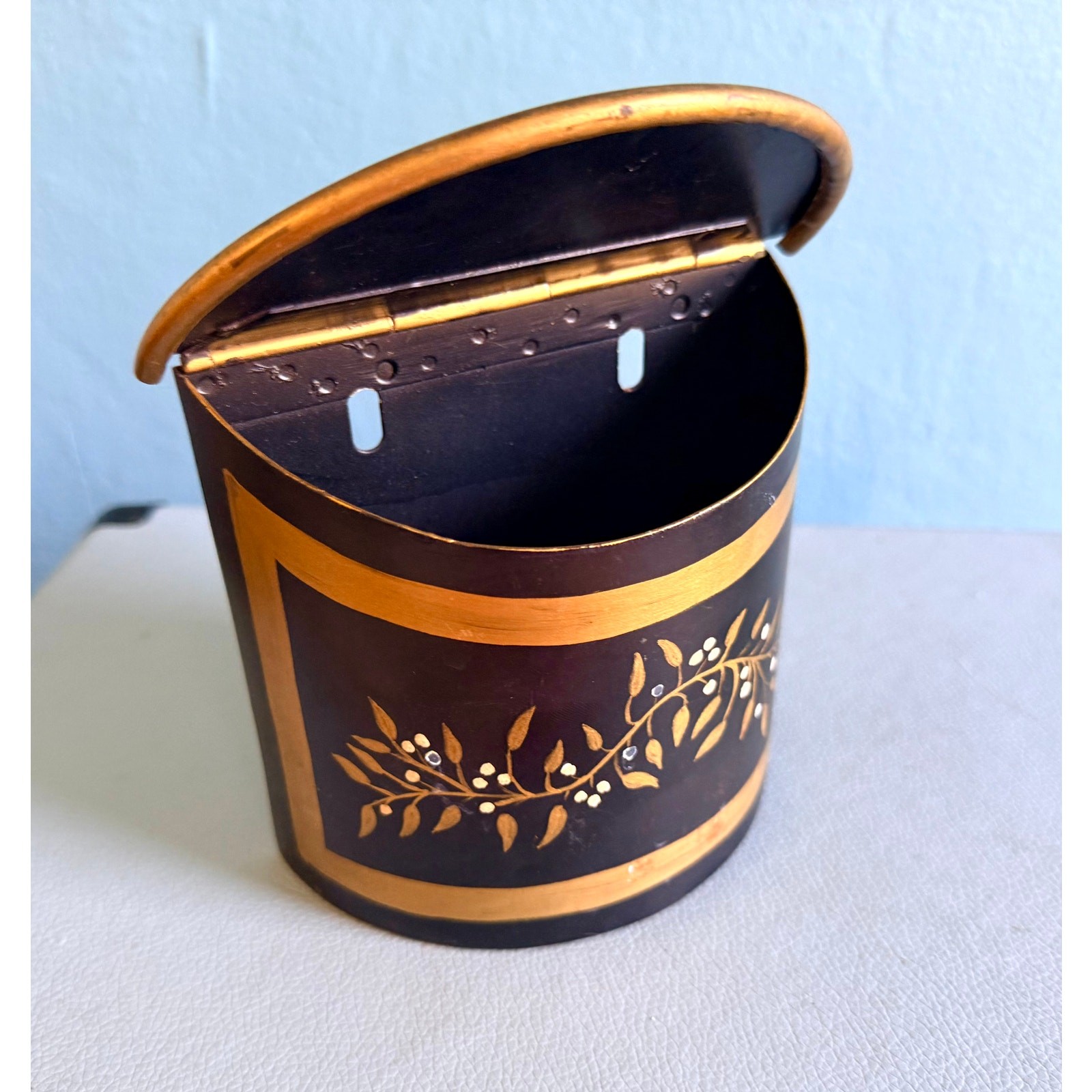 Italian Tole Wall Pocket Hinged Lid Black Gold Hand Painted Made in Italy Box