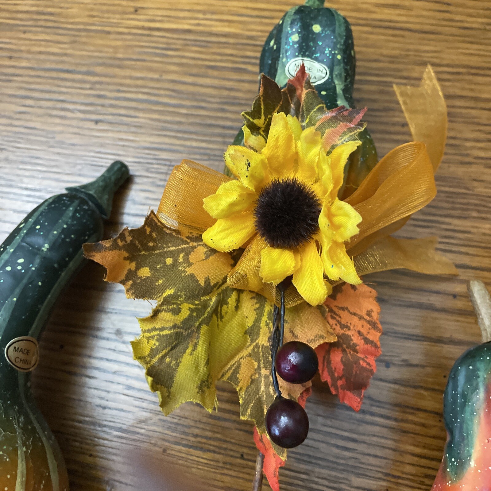 H04 Set of 4 – Artificial Short & Long Neck Gourds w/Fall Flowers on Pics
