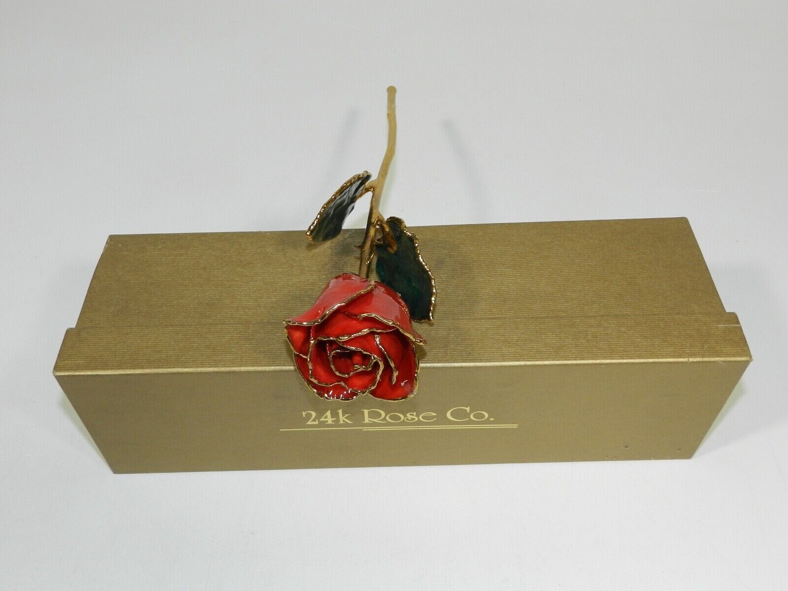 Real Rose Dipped in 24k Gold Anniversary Forever Rose Valentine’s Mother’s Day