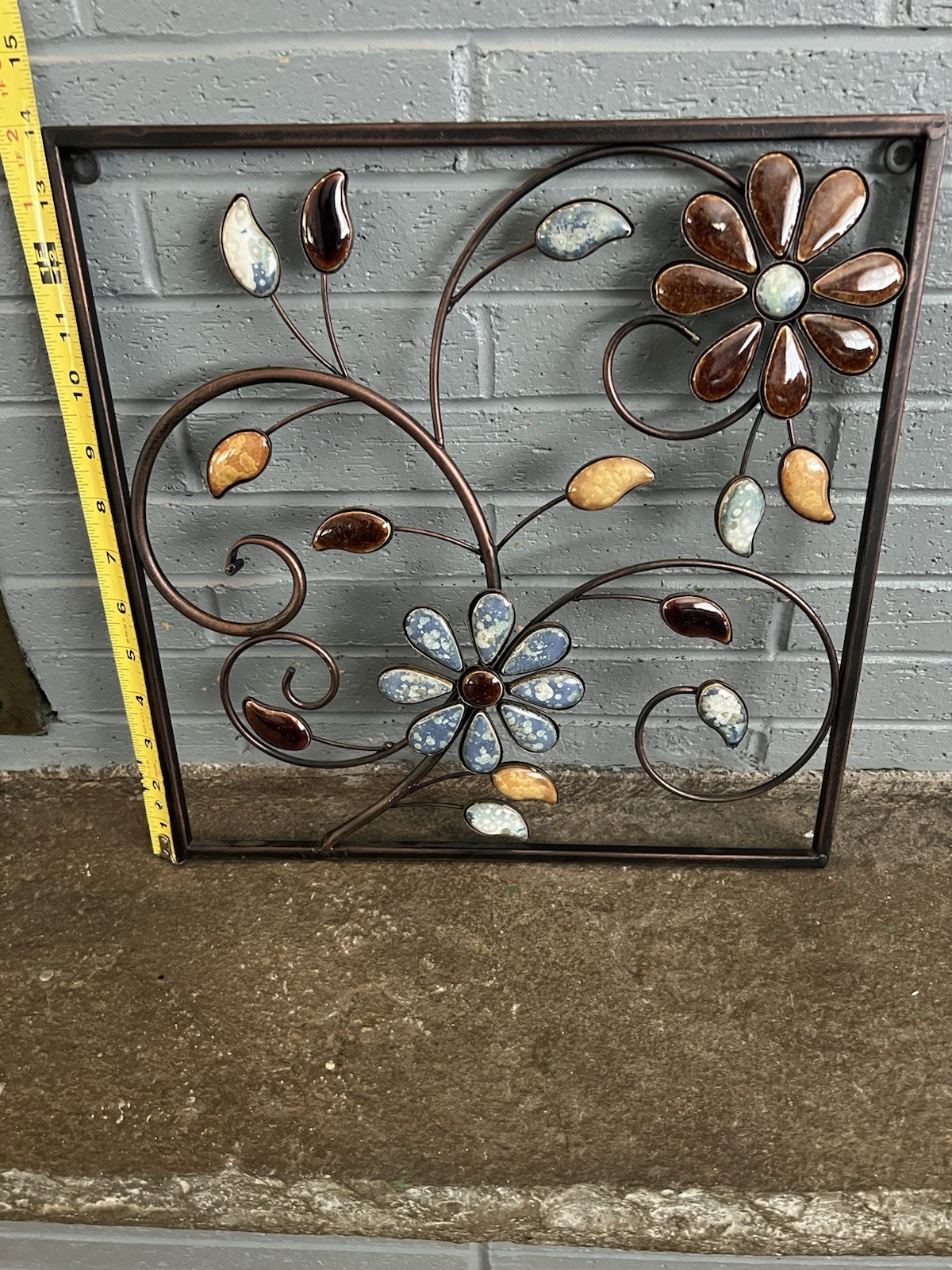 Unique Square Brown Metal Mosaic Style Curled Leaf. Hanging Decor 14 X 14in