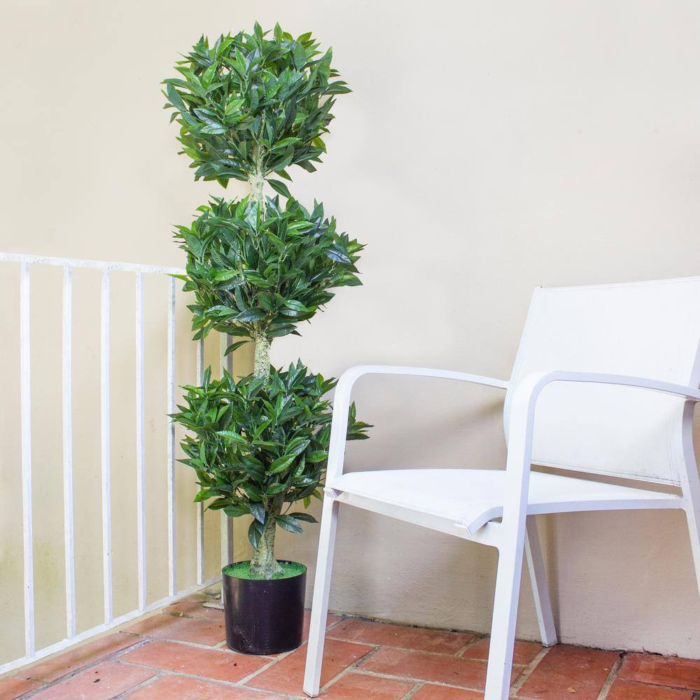 5 Ft. Artificial UV Resistant Indoor/Outdoor Triple Bay Leaf Topiary
