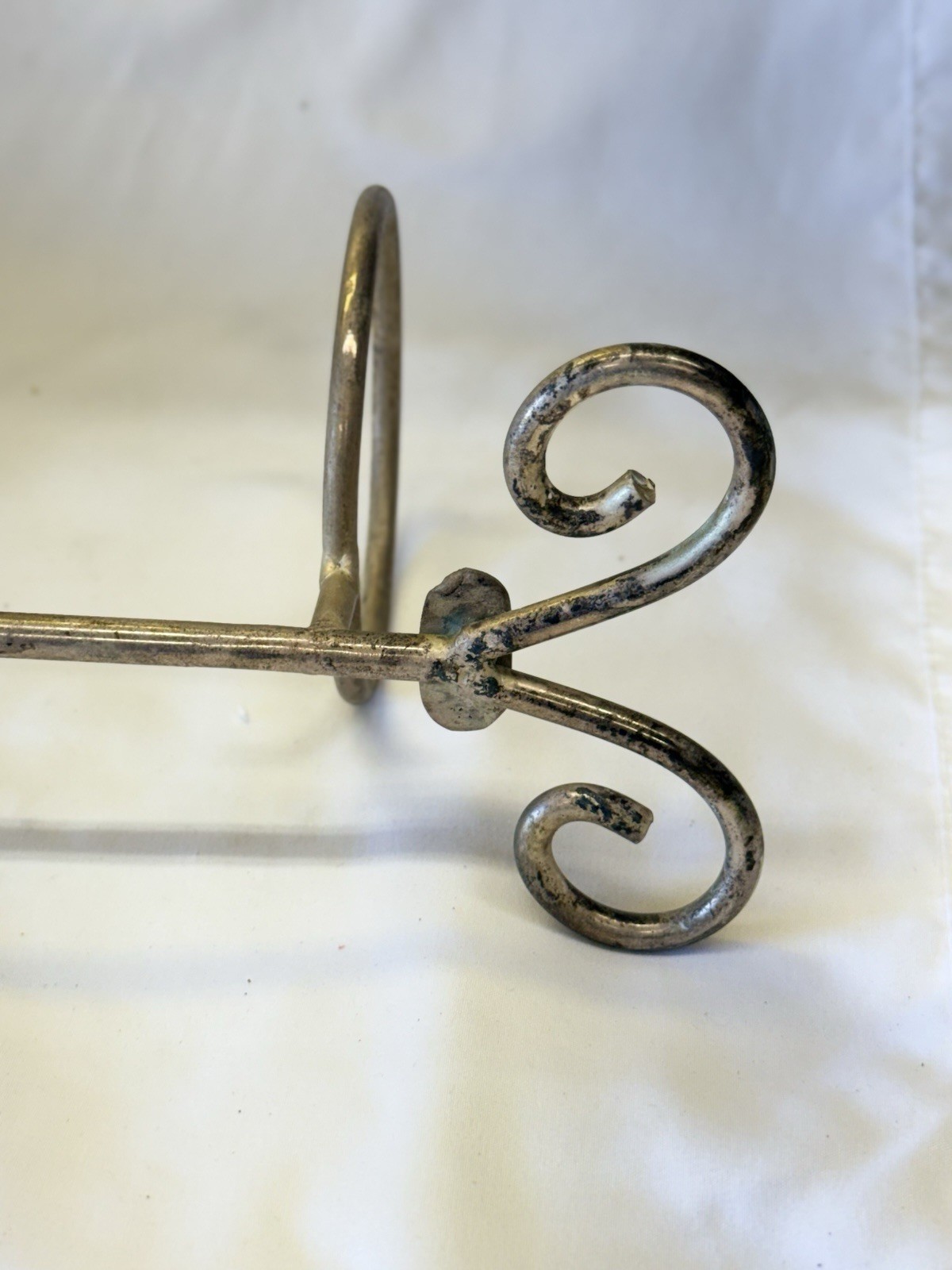 Metal Flower Pot Tea Cup/Saucer Holder Wall Mount Bracket Teapot Design