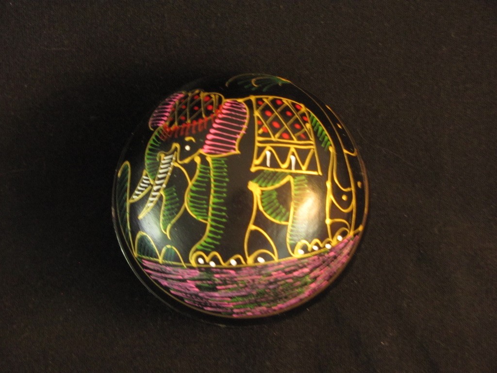 Hand Carved Floral Display Soap 3″ in Elephant Box 100% Handmade from Thailand