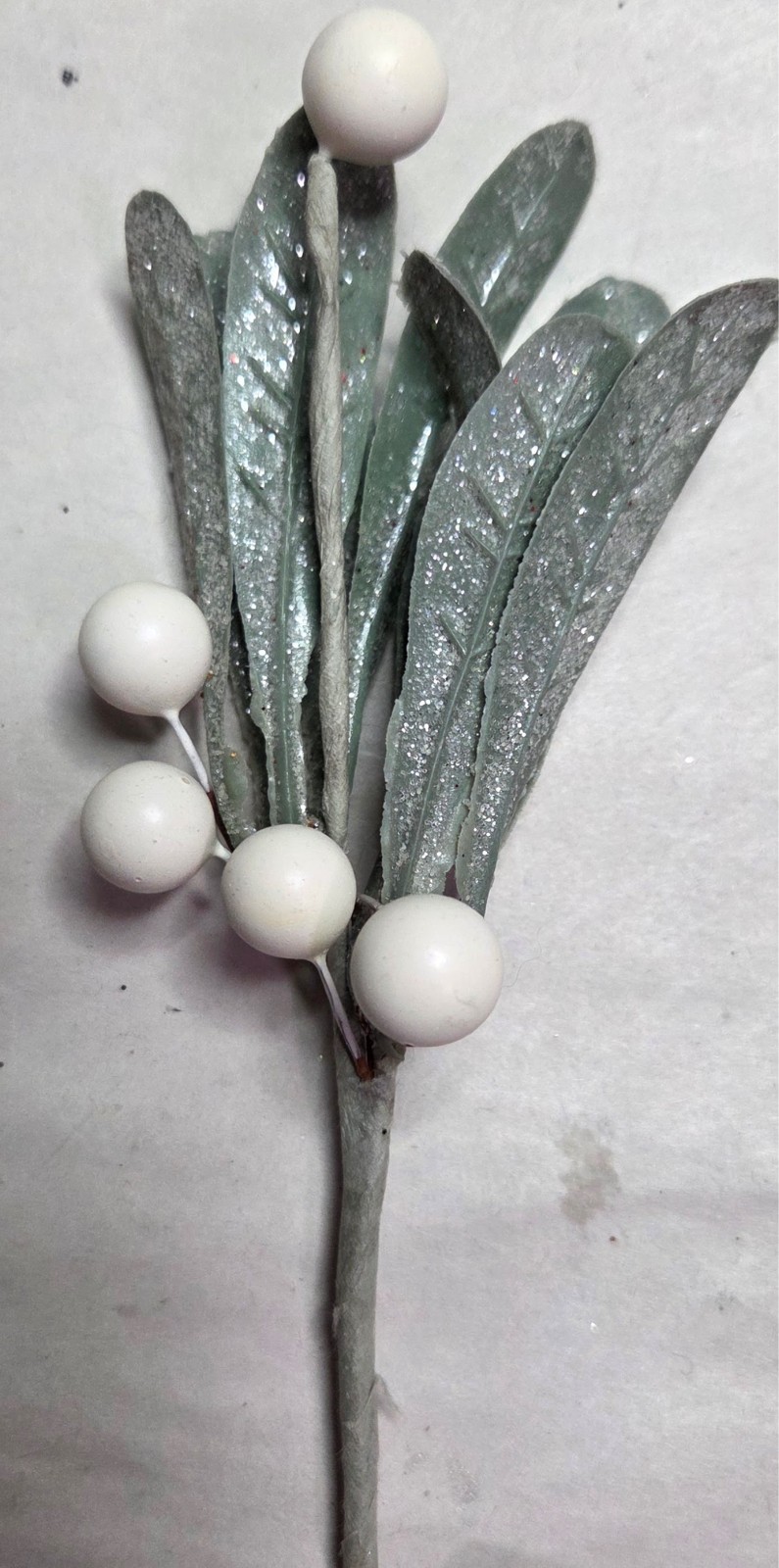 Lot of 9 Artificial Branches Picks Pinecones Mistletoe Fall Christmas Berries
